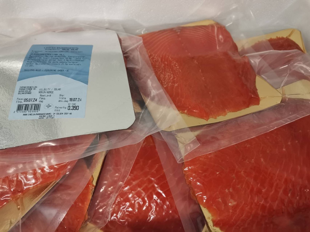 Salmon Cold Smoke /kg | 烟熏三文鱼 （生） /kg